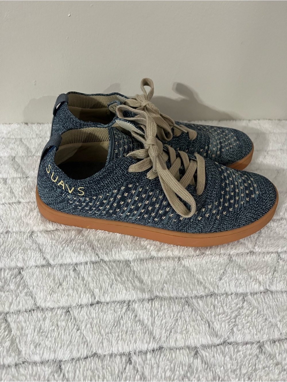 Suavs Knit Casual Shoe in Denim Blue and Tan Sz 7.5 Women - Picture 4 of 9